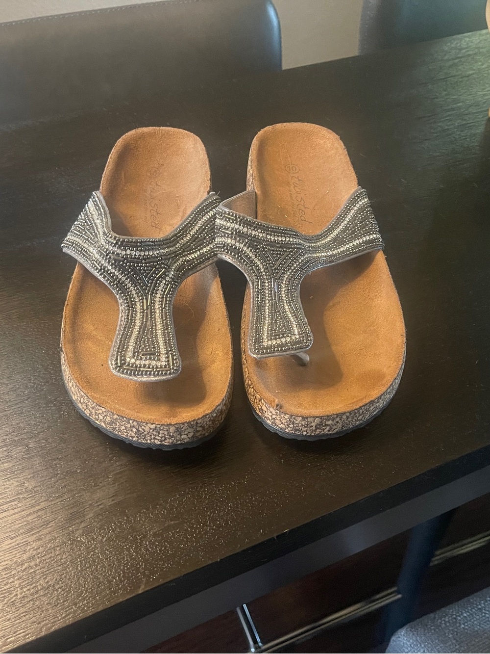 Source Unknown Black Beaded Women's Thong Sandals